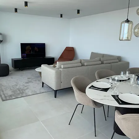 Higueron 5821 Luxe Met Zeezicht Fuengirola